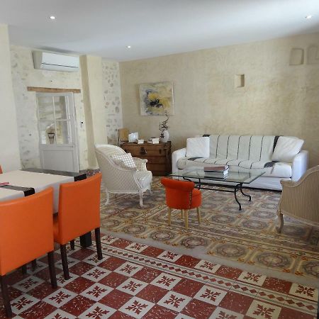 La Fleury Villa Arles Buitenkant foto