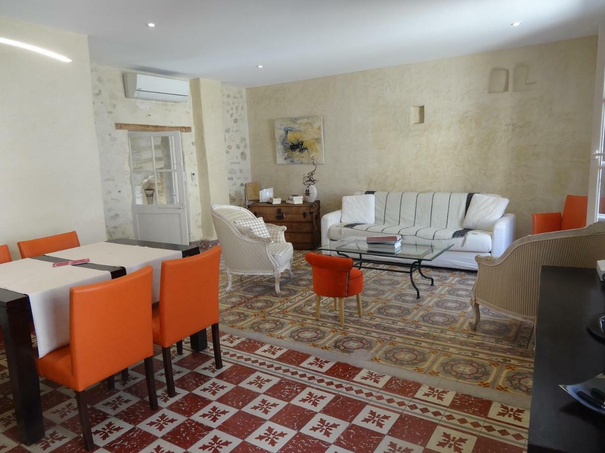 La Fleury Villa Arles Buitenkant foto